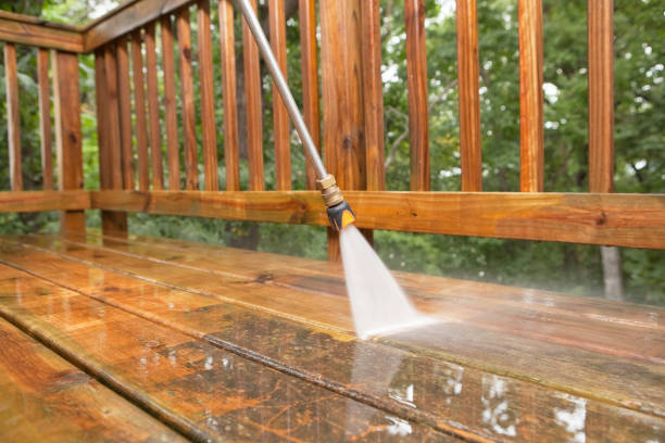 Why Choose Our Certified Pressure Washing Experts for Your Project Needs in Fairbury, IL?